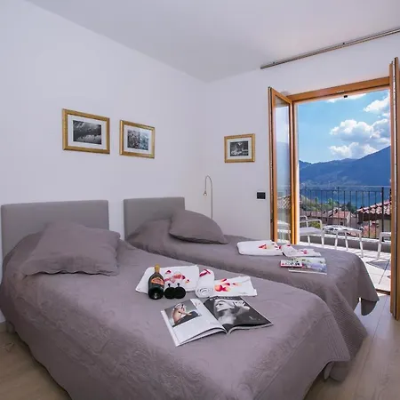 Sleeps 12 Pool Air Con Villa Tremezzo